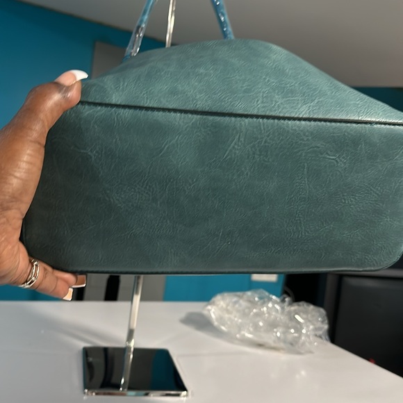 shoulder Handbag turquoise with a little print on the side and the strap - Picture 3 of 14